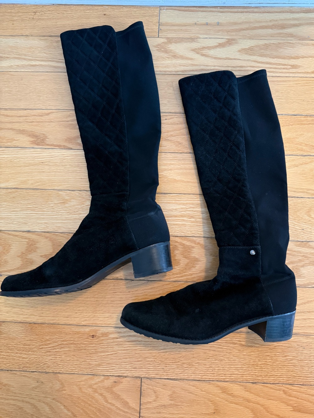 Stuart Weitzman Women's Black Quilted High Knee Boots
